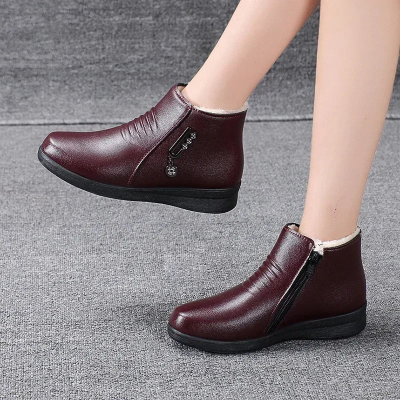 Bota Feminina Afonsis Macia e Confortável